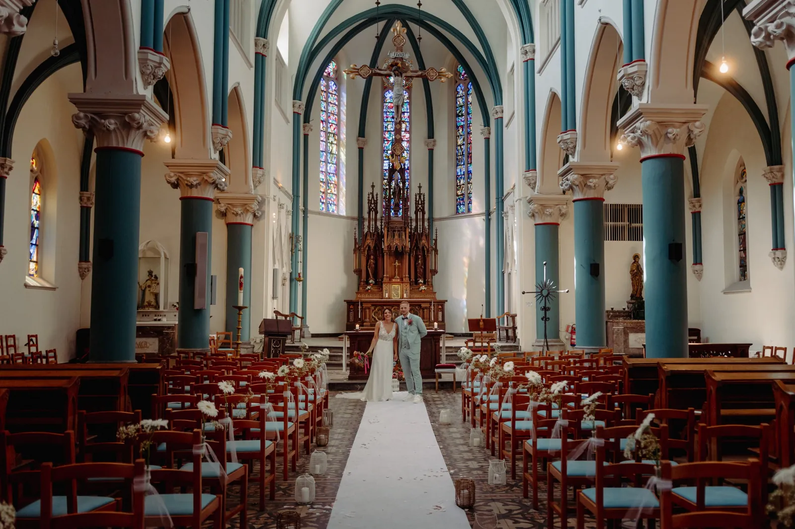 Les mariés dans l'église / The couple in the church